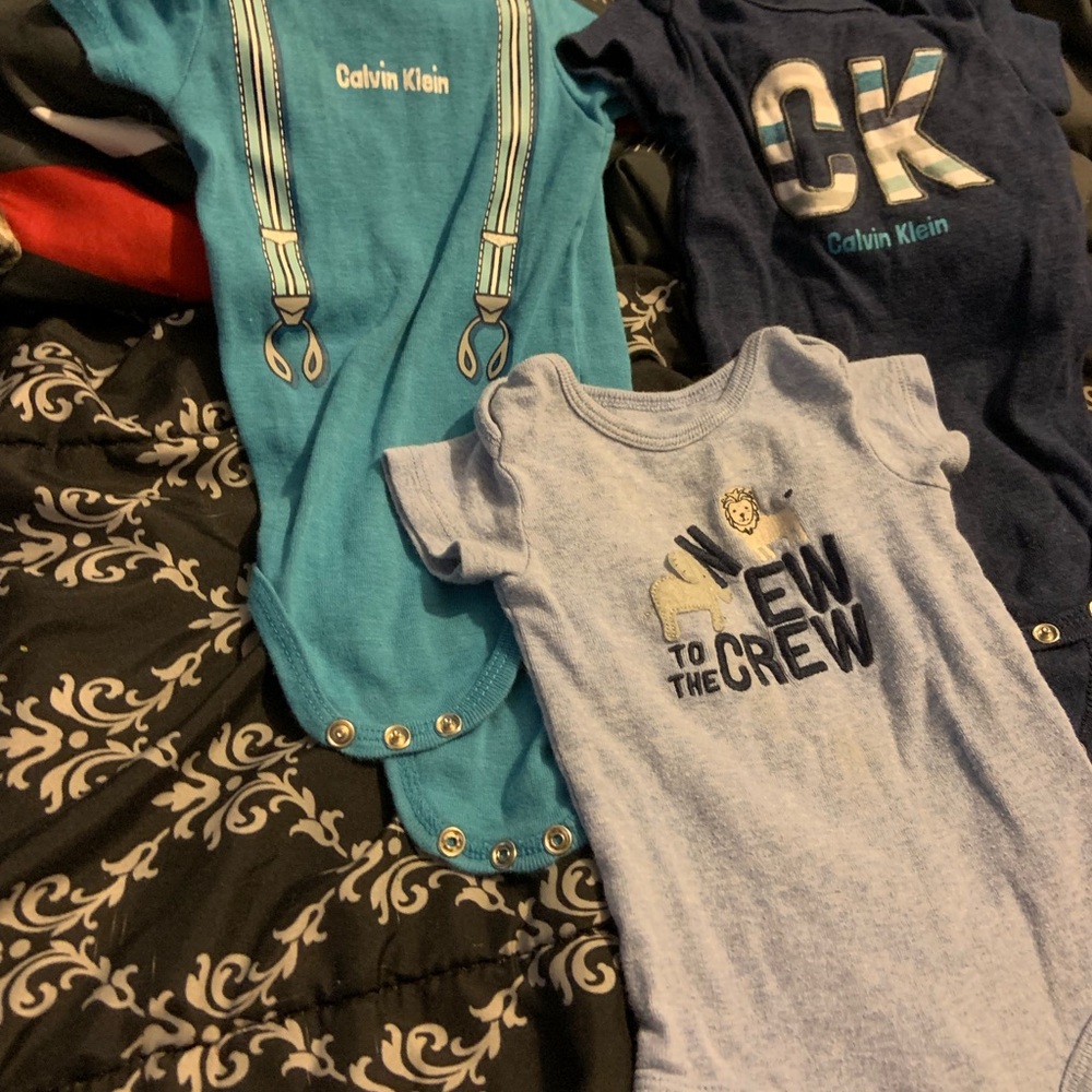 Boys clothes - Picture 2 of 2